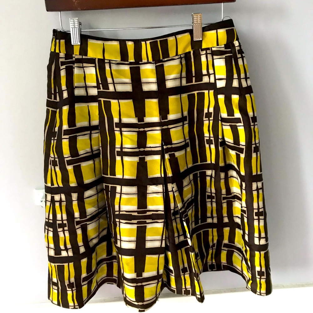 Silk yellow skirt